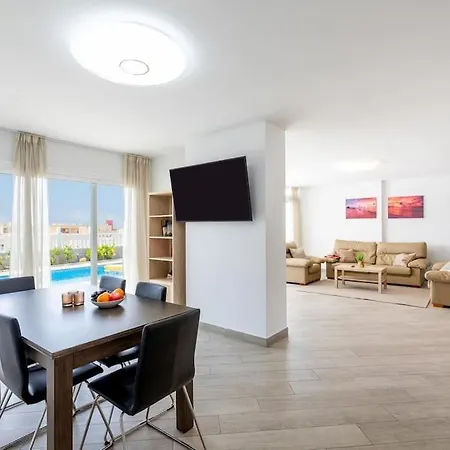 Villa Stunning Mila In Madronal, Heated Pool Costa Adeje (Tenerife)