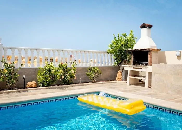 Villa Stunning Mila In Madronal, Heated Pool *