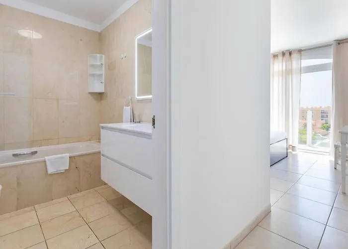 Stunning Mila In Madronal, Heated Pool Villa Costa Adeje (Tenerife)