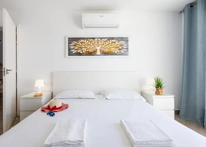 Stunning Mila In Madronal, Heated Pool Villa *